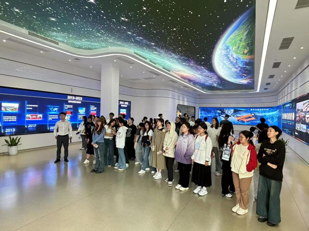 校企攜手育英才，教育創(chuàng)新啟新程 ――海南師范大學(xué)教育學(xué)院訪企拓崗促就業(yè)專項(xiàng)活動(dòng)