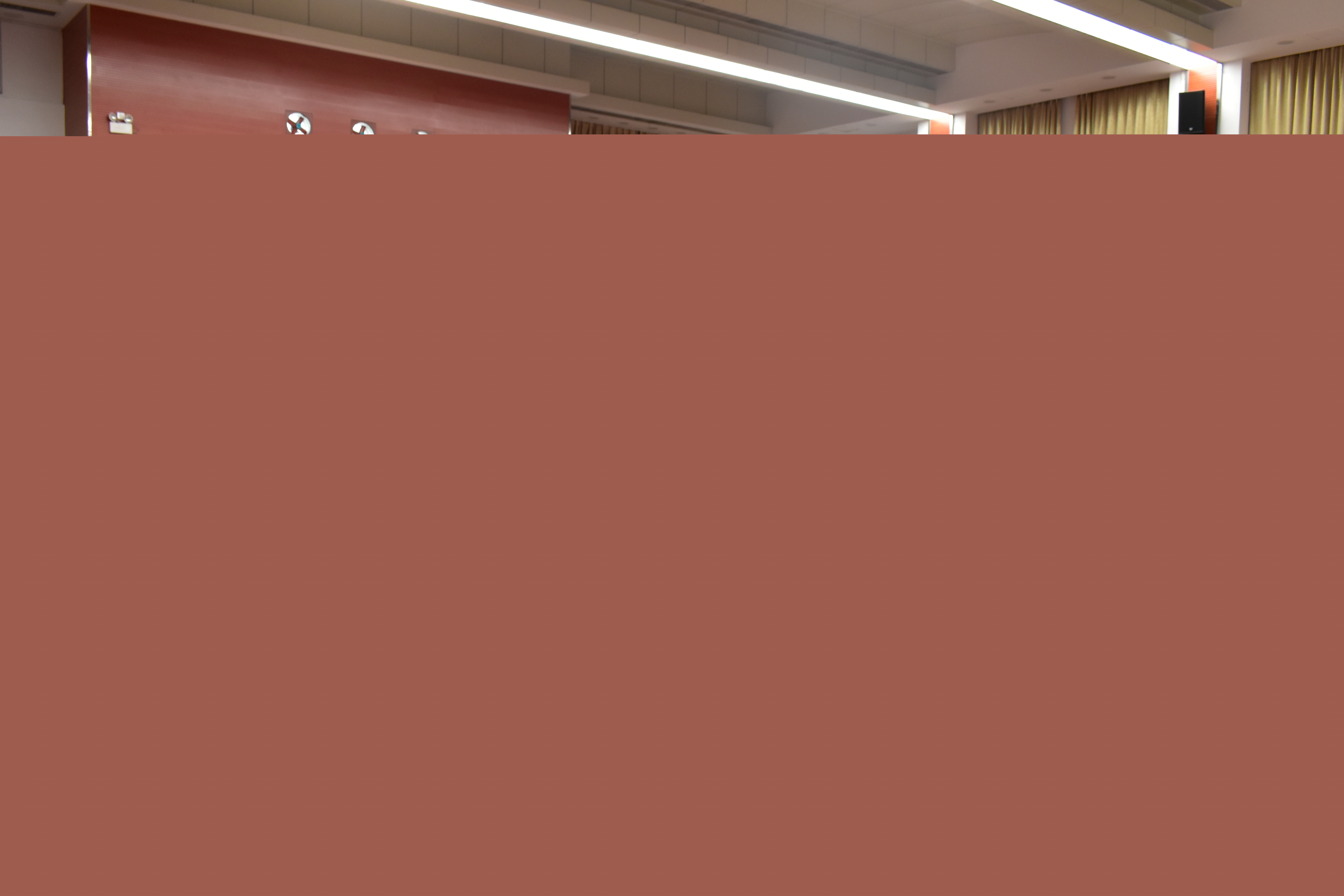 青年之聲教育學院校道迎新與走寢活動