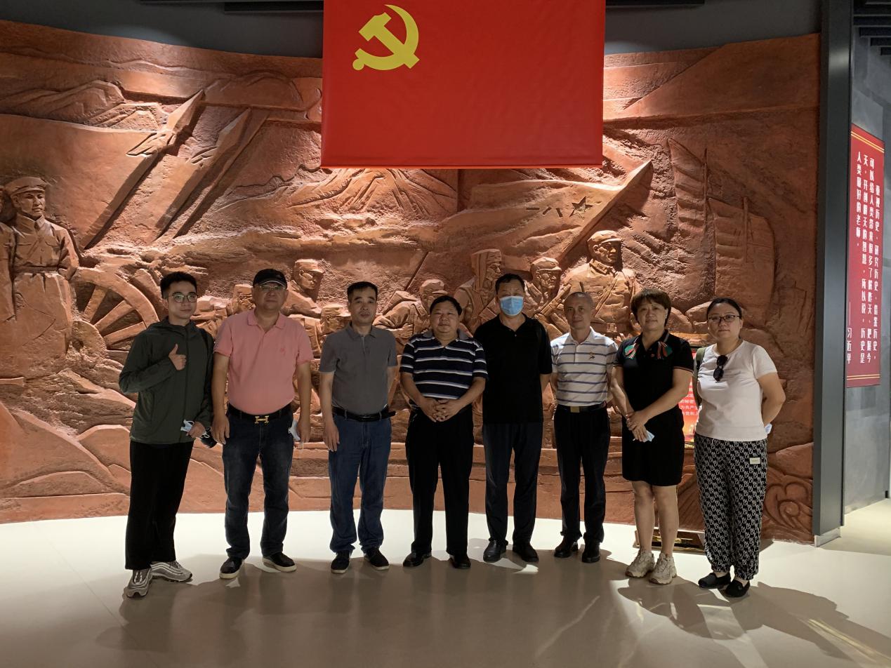 教育學院黨委赴海南省史志館開展主題黨日活動