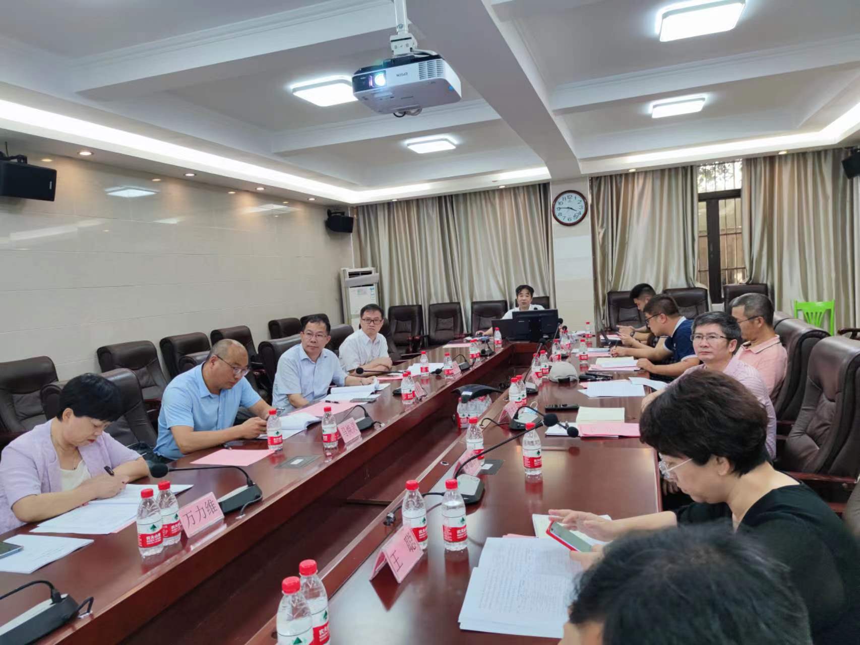 我院舉行教育學(xué)學(xué)科 授權(quán)點周期性合格評估“同行專家評估”會