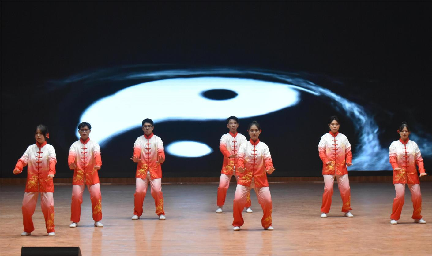 青年之聲?教育學(xué)院 第39屆太極拳比賽